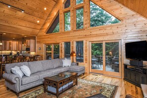 House (5 Bedrooms) | Property amenity - Claralea Lodge by Taylor Made Deep Creek (Oakland)