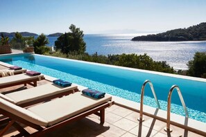 Pool - Ideal location close to the beach (Skiathos)