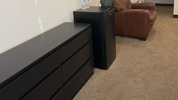 奢華客房 | 高級寢具、遮光窗簾/窗簾、免費 Wi-Fi、床單