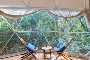 Standard Quadruple Room, 1 Bedroom | Laptop workspace, bed sheets