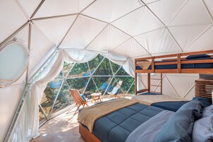 Standard Quadruple Room, 1 Bedroom | Laptop workspace, bed sheets