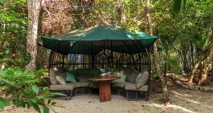 Ku Kuk Glamping