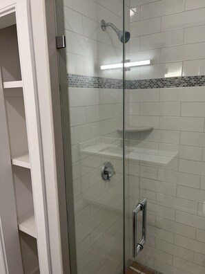 Shower, towels, toilet paper