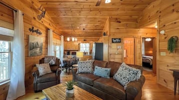 TV, fireplace, offices