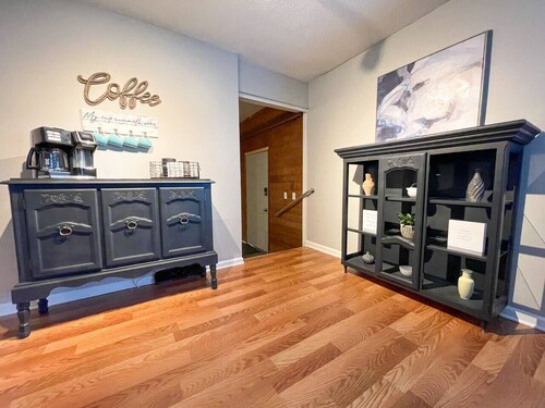 3 BR Near Tennis Center~Golf~Berry~Shorter