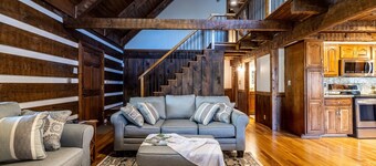 Private cabin, King Suite, Fish, Kayak, Hike, Swim