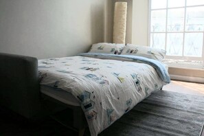 1 makuuhuone, työpöytä, ilmainen Wi-Fi, vuodevaatteet