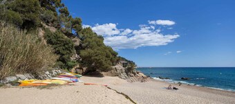 Tossa de Mar with community pool and parking(27)