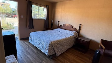 Desk, free WiFi, bed sheets
