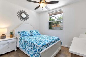3 bedrooms, desk, iron/ironing board, free WiFi