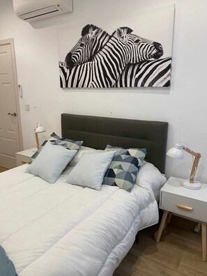 3 chambres, fer et planche à repasser, Wi-Fi gratuit, draps fournis