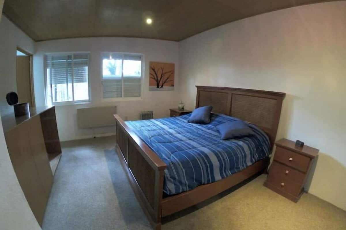 Quarto casal luxo | Wi-Fi de cortesia