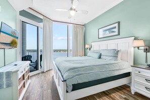 3 bedrooms, desk, iron/ironing board, WiFi