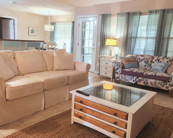 Smart TV, fireplace, printers