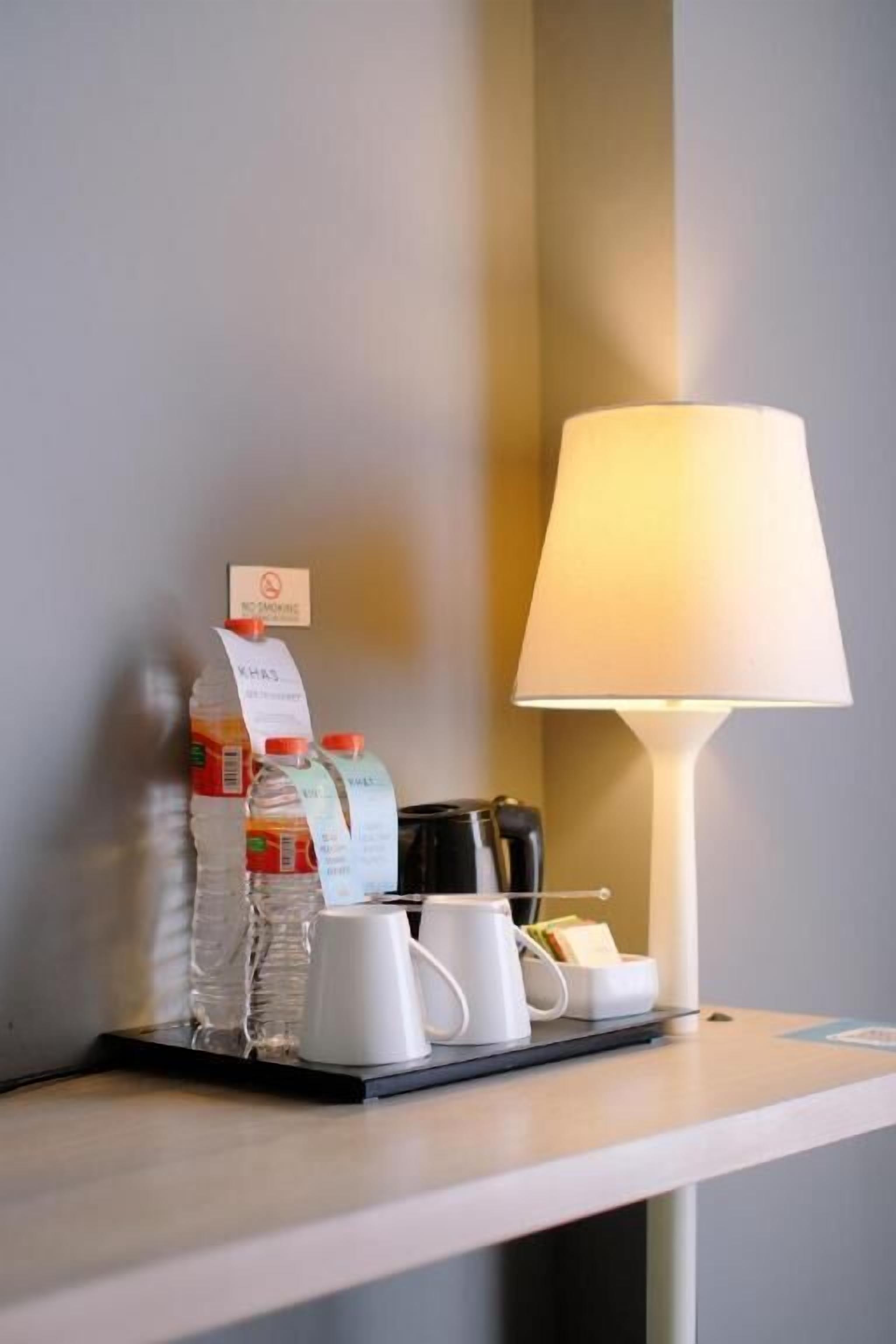 المنشأة من الداخل