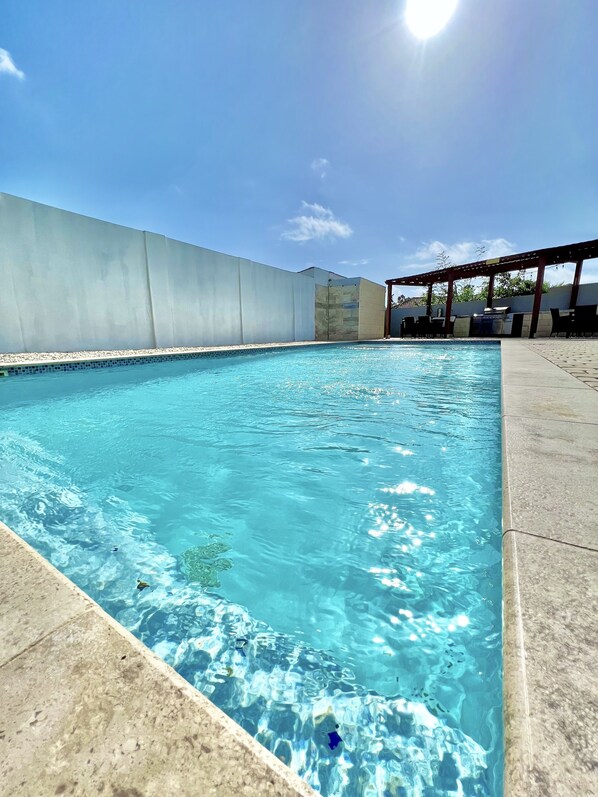Piscine extérieure
