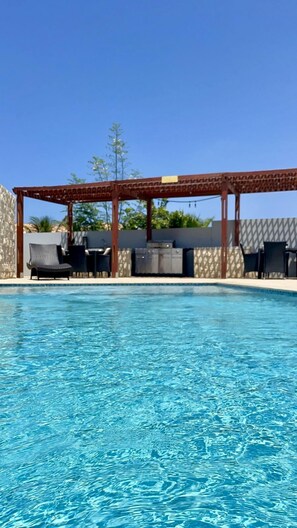 Piscine extérieure