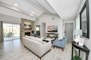Smart TV, offices