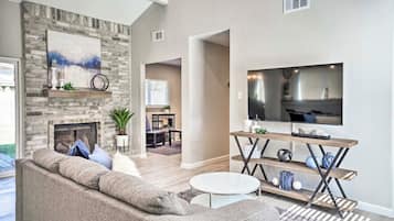 Smart TV, fireplace, offices
