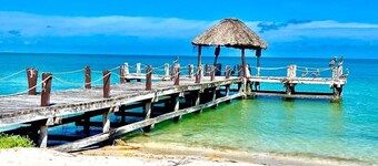 Beautiful beachfront loft in Celestun