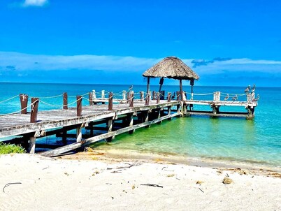 Beautiful beachfront loft in Celestun