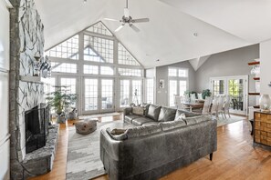 Televisión, videojuegos, reproductor de DVD