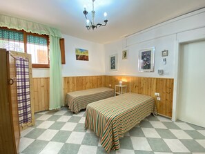 2 Schlafzimmer