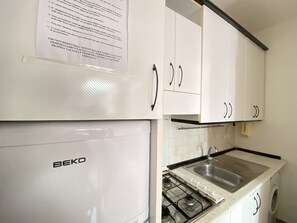 Kogeplade, spisebord, køkkenø