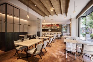 Restaurant - The Royal Park Canvas Ginza Corridor (Tokyo)