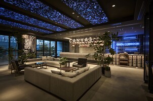 3 bar/lounge