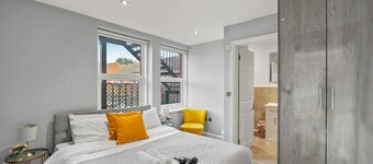 Luxury apartment with parking Maidstone Town