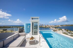Lejlighed | Pool | Udendørs pool