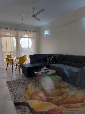 アパートメント 1 ベッドルーム | リビング エリア