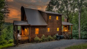 Exterior - Hooked on a Feeling by Escape to Blue Ridge (Mineral Bluff)