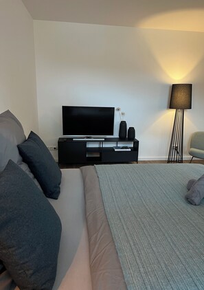 1 Schlafzimmer, Bügeleisen/Bügelbrett, Reisekinderbett, kostenloses WLAN