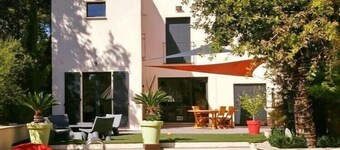 villa de vacances ****  Provence- Vaucluse tout confort, piscine privée chauffée