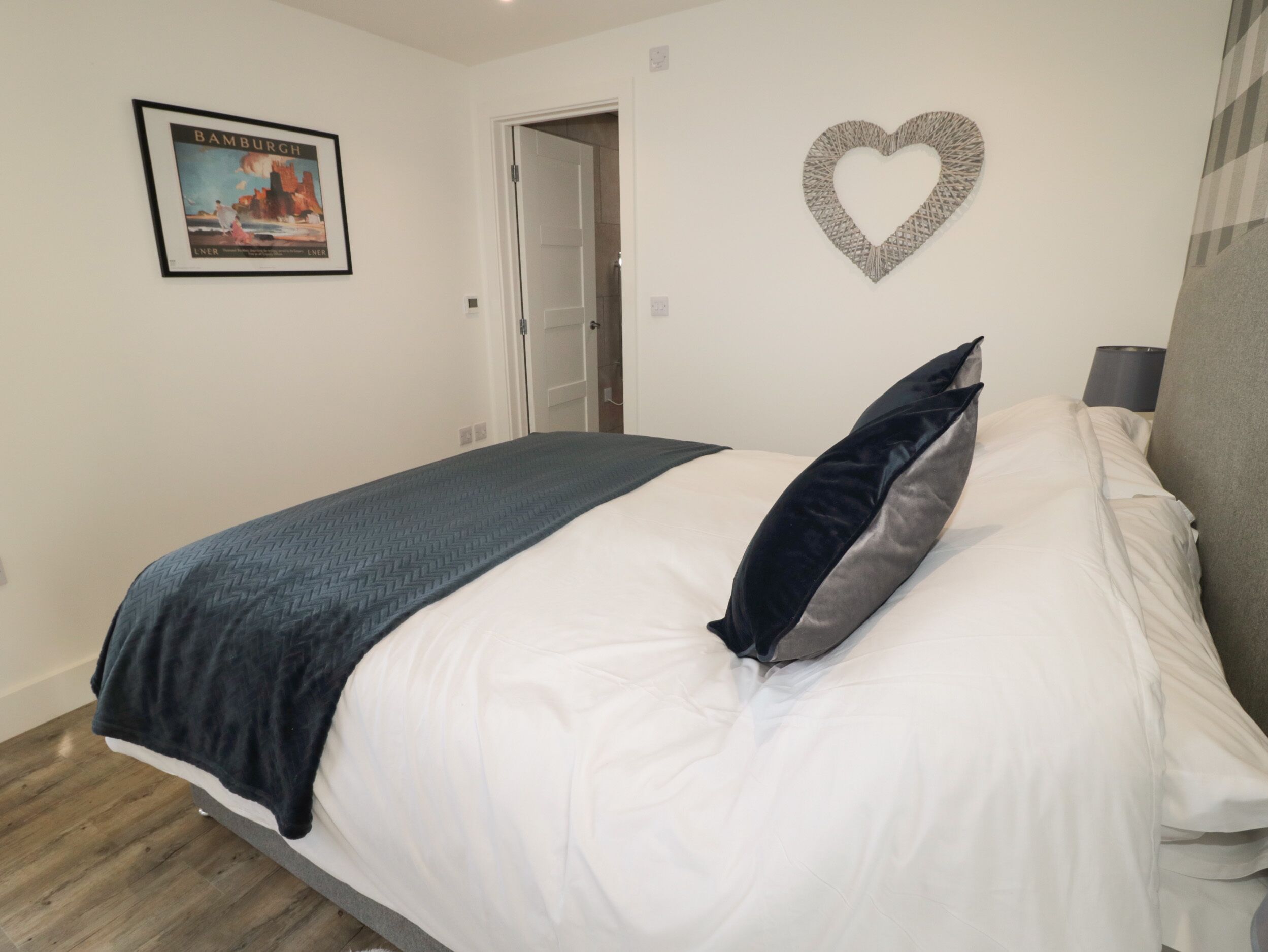 Cottage | 3 bilik tidur, dihias secara berasingan 