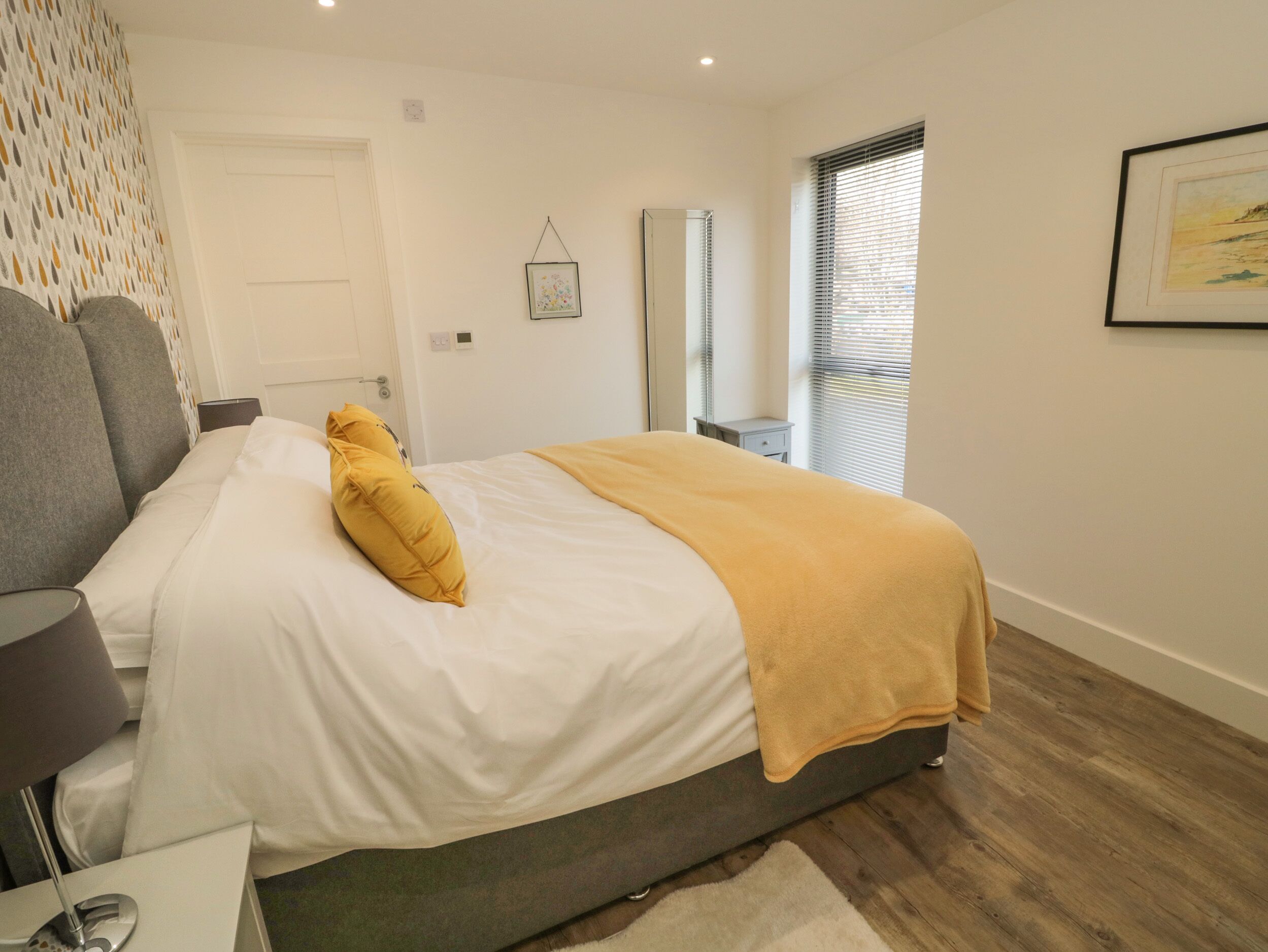 Cottage | 3 bedrooms, individually decorated, individually furnished, free WiFi