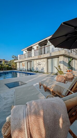 Front of property - Panjur Otel  (Cesme)