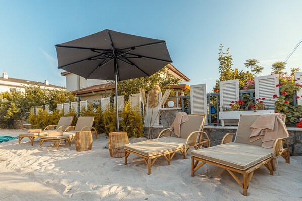 Front of property - Panjur Otel  (Cesme)