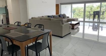 Blue valley Baie Lazare View self catering home