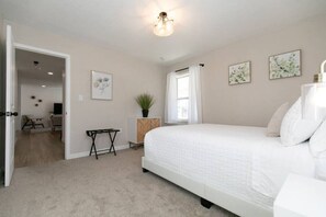 2 bedrooms, desk, iron/ironing board, WiFi