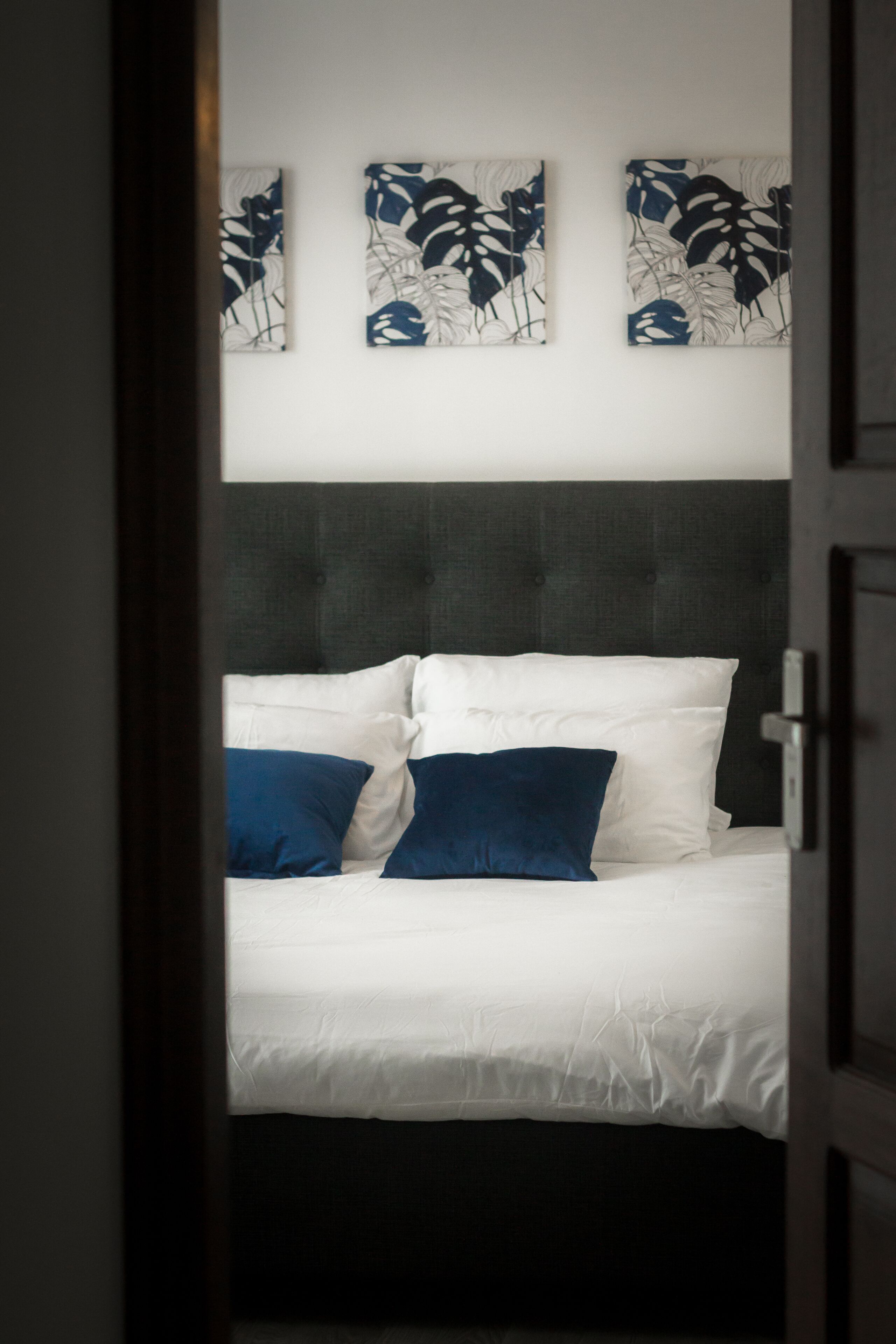 2 chambres, fer et planche à repasser, Wi-Fi gratuit, draps fournis