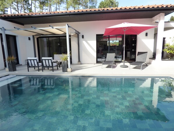 Utomhuspool