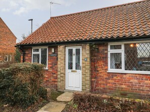 Exterior - Cornerways, 8 North Lane (York)