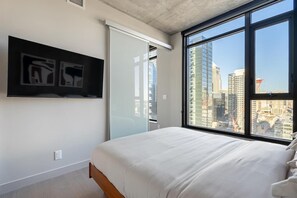 2 habitaciones, tabla de planchar con plancha y wifi gratis 