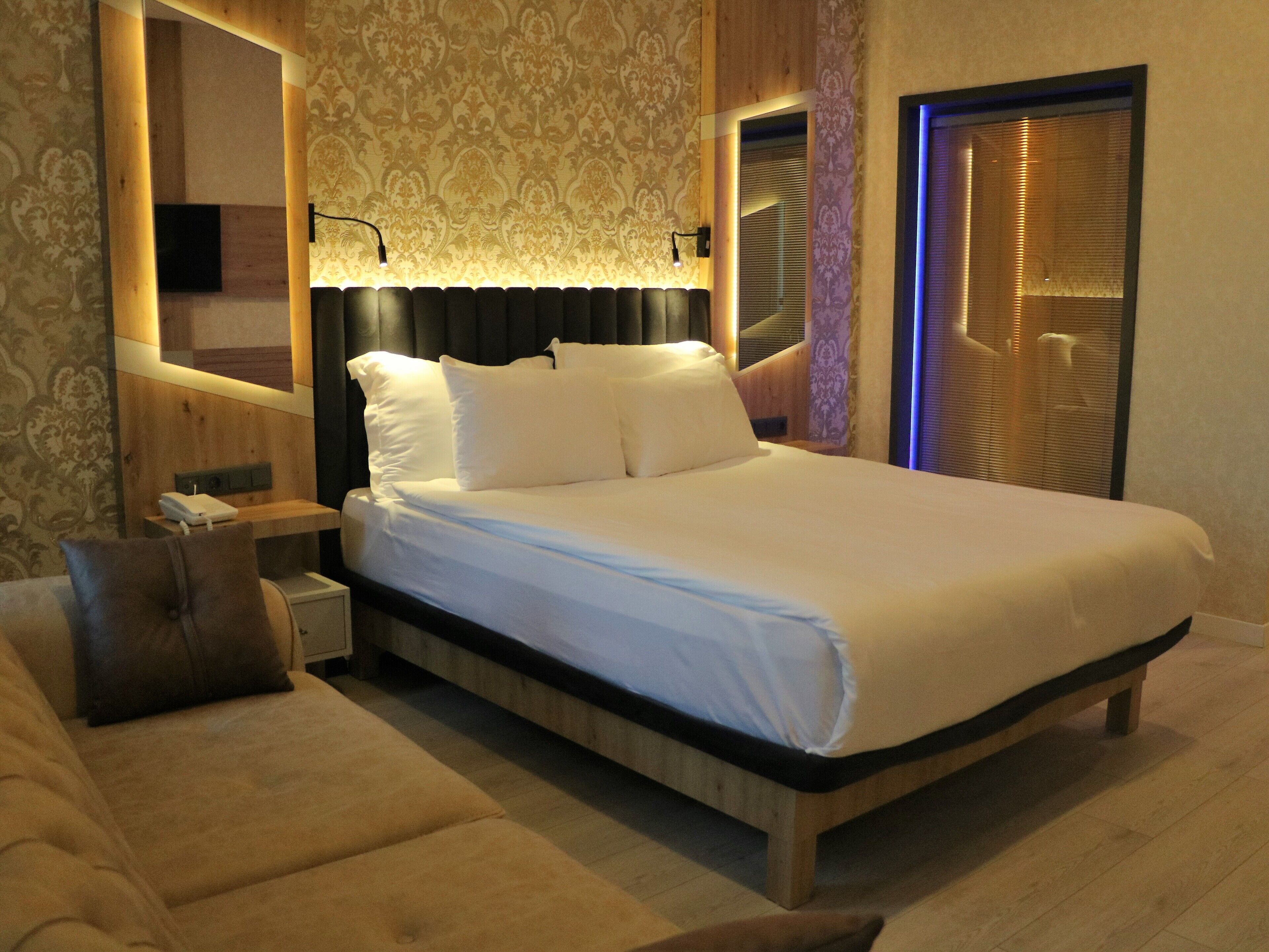 superior quadruple room | 1 bedroom, minibar, in-room safe, soundproofing