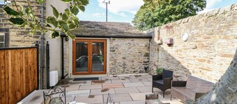 April Cottage 度假村