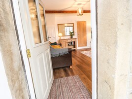 2 habitaciones, decoración personalizada y muebles diferentes