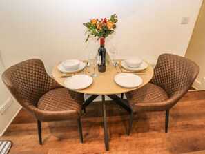 Casa rural | Cuina privada | Frigorífic, rentaplats, bullidora elèctrica i torradora 